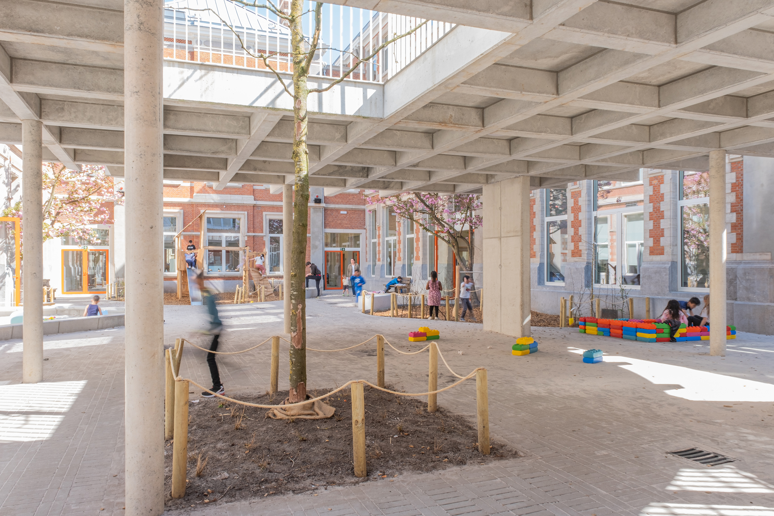 Project afbeelding voor RENOVIERUNGOMNIMUNDO, ANTWERPEN